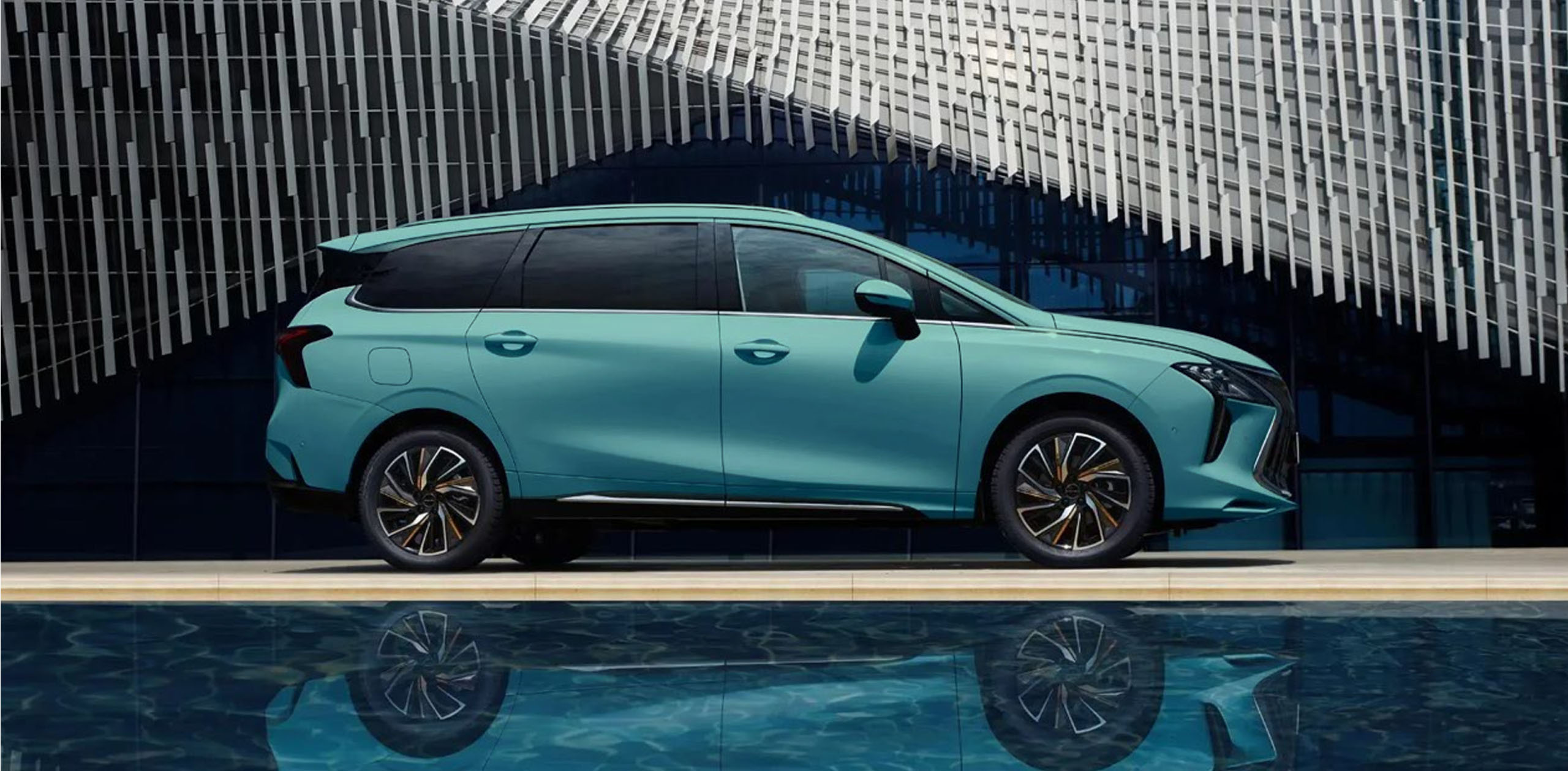 utour_05_web_mint (1)